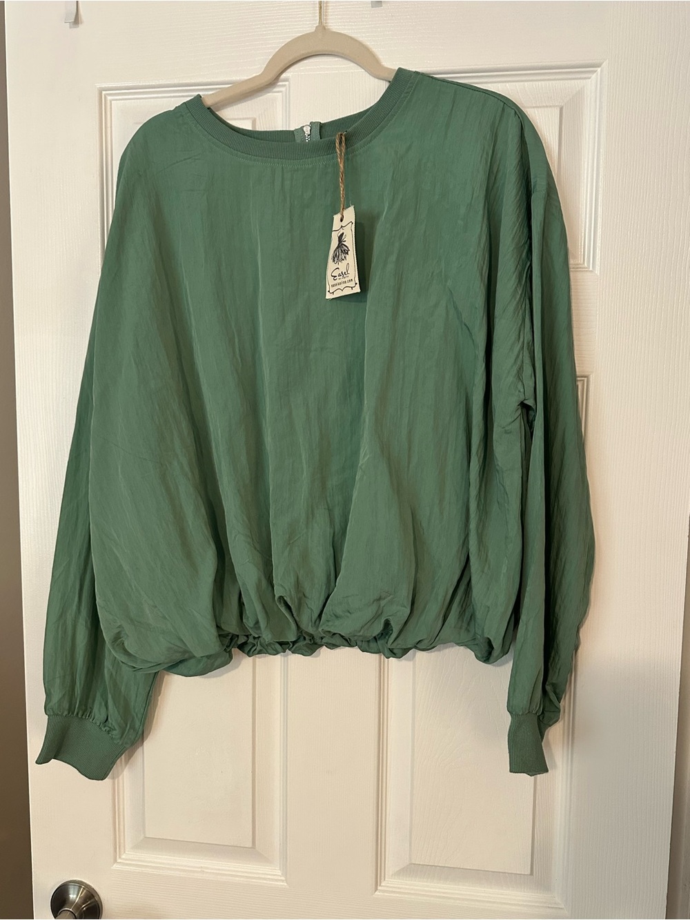easel Olive Green Balloon-Hem Long Sleeve Top